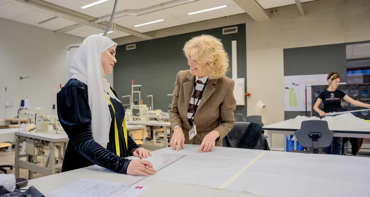 Adviseur Plaatsing & Voorlichting Beauty & Fashion College